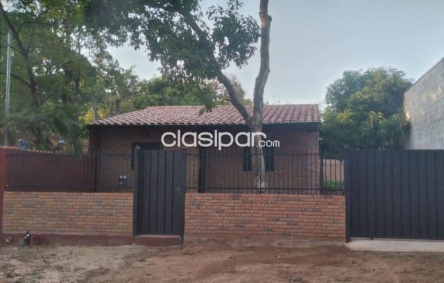 Casa en Luque zona ykaa cod 5586