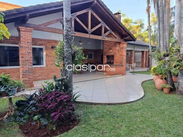 Residencia en asuncion zona mburucuya la piedad cod 5579