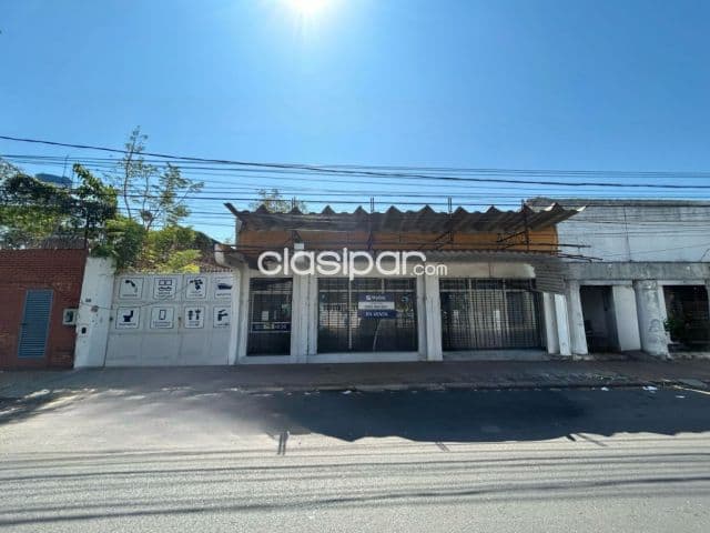 Salon comercial en el centro de asuncion