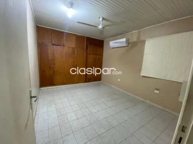 En venta amplia residencia con terreno en sajonia, foto 4
