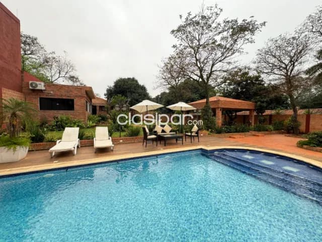 For sale - vendo importante residencia en Luque a minutos de conmebol y el aeropuerto — foto 2