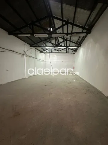 Salon showroom en Fernando de la Mora cod 4556 — foto 2