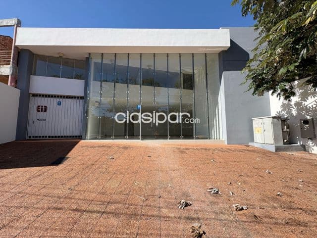 S/ bruno guggiari, conexiones inmeditas: 900 m2 impecable, p/ uso inmediato, p/ showroom, foto 1