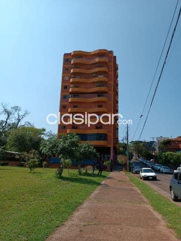 Departamento en el edificio américa III de Encarnación: 3 habitaciones y 1 baño
