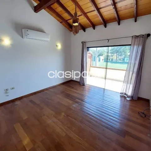 duplex en condominio de 3 dormitorios en Luque — foto 4
