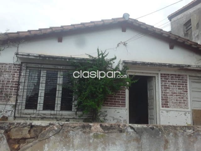 Sajonia, inversión!! Casa a refaccionar, prox. Palacio de justicia, 720.000.000 gs