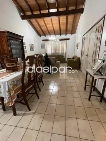Prox. Perpetuo socorro, centro: En súper oferta! 7 dormitorios, 300 m2, sólo 850.000.000gs, foto 4