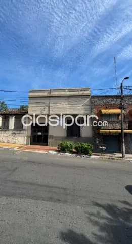 A pasos colegio cristo rey, centro: 327 m2, p/ mudarse ya!! 4 dormitorios, 790.000.000 gs — foto 2
