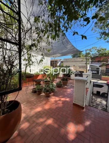 Un oasis! Asuncion centro: 260m2, 2 dormit + escritorio + amplia recepción + jardines — foto 3