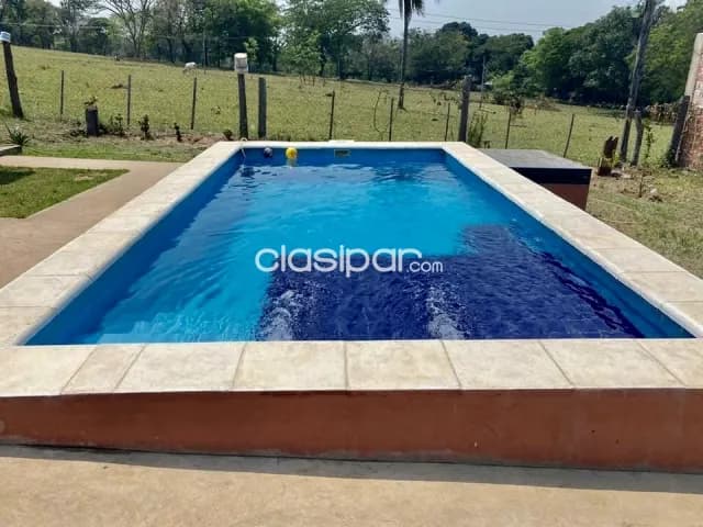 Bella casaquinta con piscina en piribebuy — foto 3