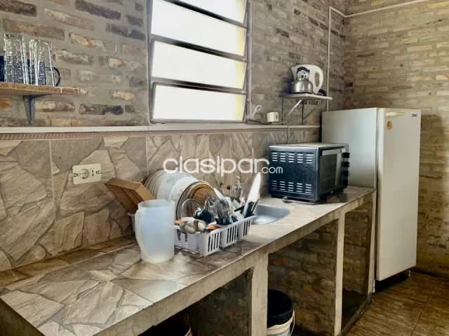 Bella casaquinta con piscina en piribebuy — foto 5