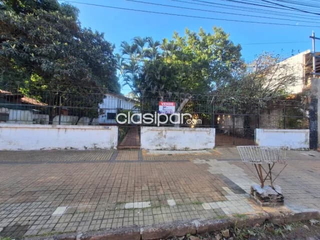 CASA en Asunción – Bo. Nazareth – zona Terminal de Ómnibus — foto 2