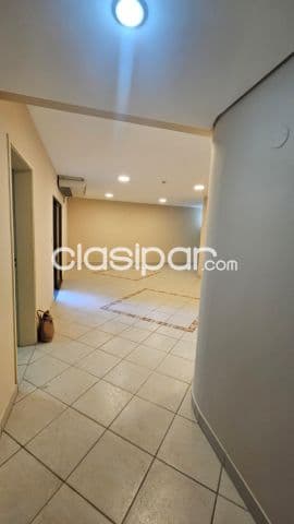 Los laureles: Impecable depto. 3 dormitorios, amplios ambientes, 2 garages, 5.500.000 gs, foto 1