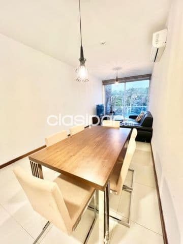 En Venta Departamento Amoblado de 2 Habitaciones - Zona Paseo La Galería V180