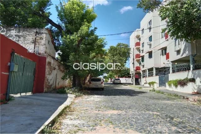 Bº obrero: 300 m2 chalet en planta baja ideal p/ adultos, 4 habitaciones, 700.000.000 gs — foto 2