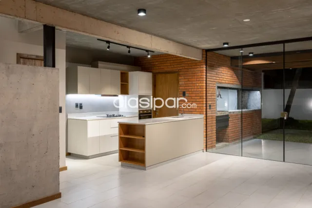 Dúplex a estrenar en loma merlo - Luque — foto 4