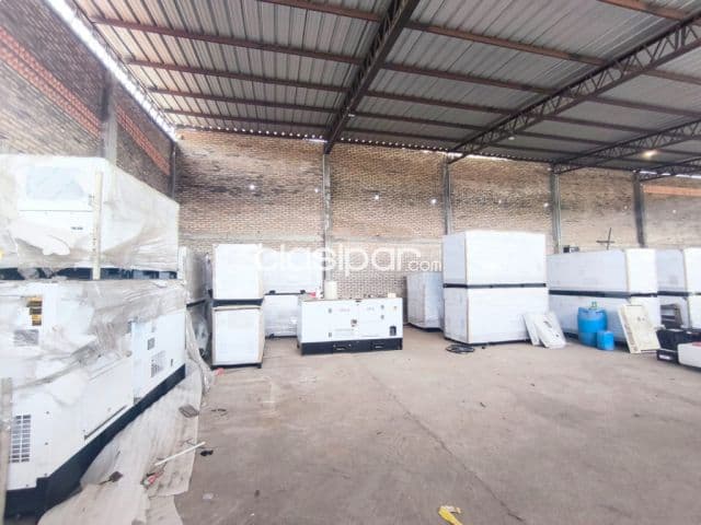 Amplio depósito en Fernando de la Mora Zona Sur. La ubicación es de altamente comercial