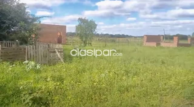 Oferto amplio terreno con casa en benjamin aceval — foto 3