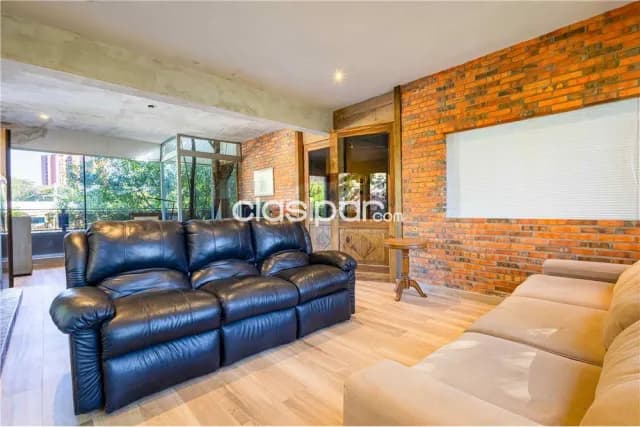 Lujosa casa en lambare 3 plantas zona residencial a mtrs del yacht y golf club — foto 3