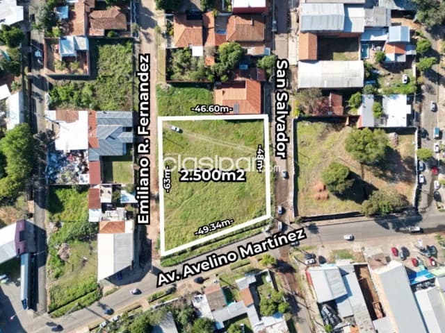 Terreno de 2.500 m2 sobre avenida, foto 2