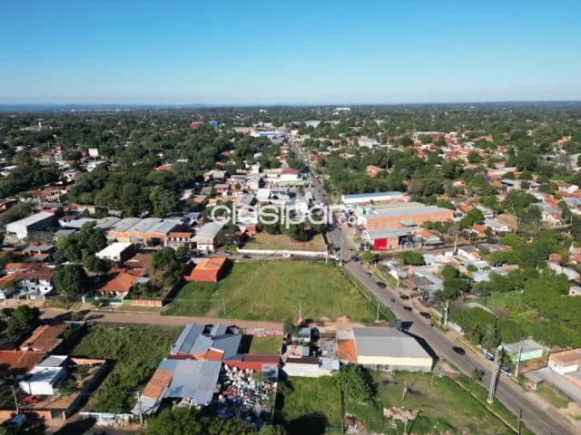 Terreno de 2.500 m2 sobre avenida, foto 3