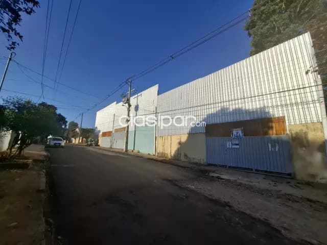 3 depósitos juntos en Barcequillo San Lo, foto 2