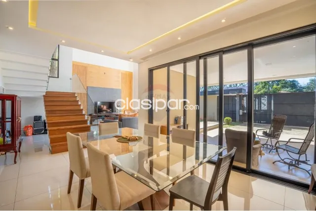 Lujosa Residencia en Zona Pinedo — foto 4