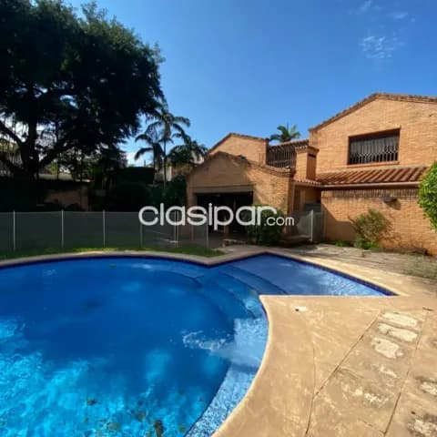 Mburucuyá: Importante residencia en venta, 629 m2, amplios ambientes, 4 dormit, jardín, foto 2