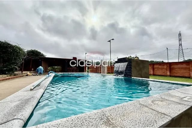Casa con piscina en ita con amplio terreno — foto 4