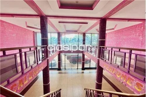 Edificio completo con showroom en cde, foto 4