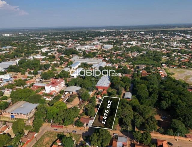 En venta - amplio terreno en Mariano Roque Alonso