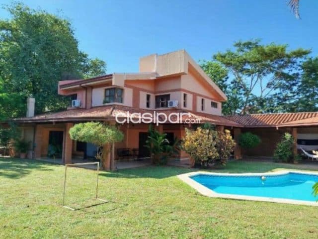 En Venta Amplia Casa en Barrio Felicidad de Lambaré V225, foto 1