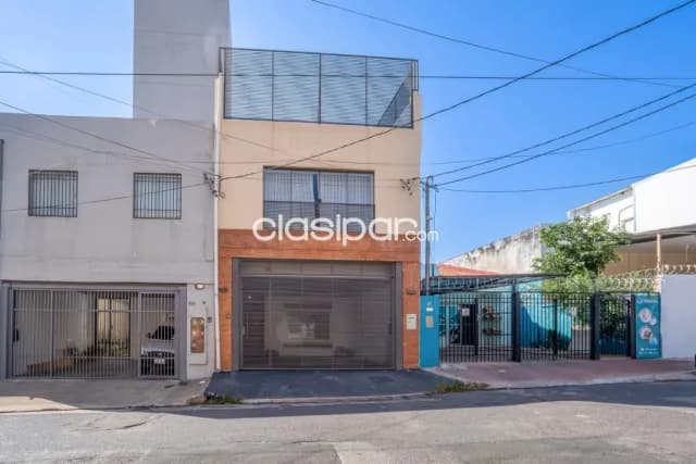 En venta casa de tres plantas en Asunción B° Ciudad Nueva — foto 2