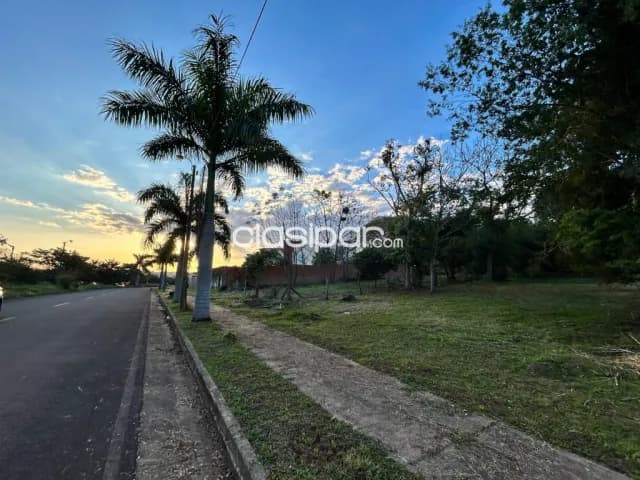Terreno ubicado frente a la Costanera del Barrio Santa María en la ciudad de Encarnación — foto 5