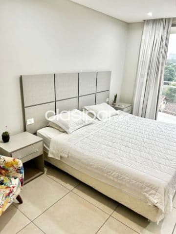 Departamento en Asunción barrio Villa Morra cod 3018