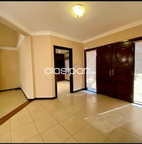 Manorá: Esplendida residencia, 4 dormit, amplios ambientes, escritorio, gran jardín, pisci, foto 3