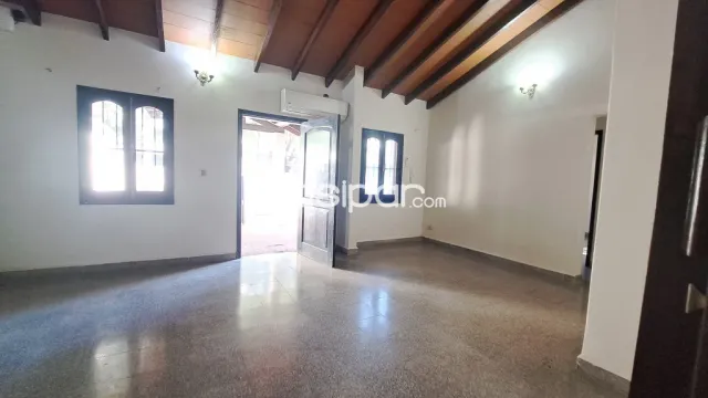 Propiedadpara oficina o para vivienda en barrio seminario — foto 4