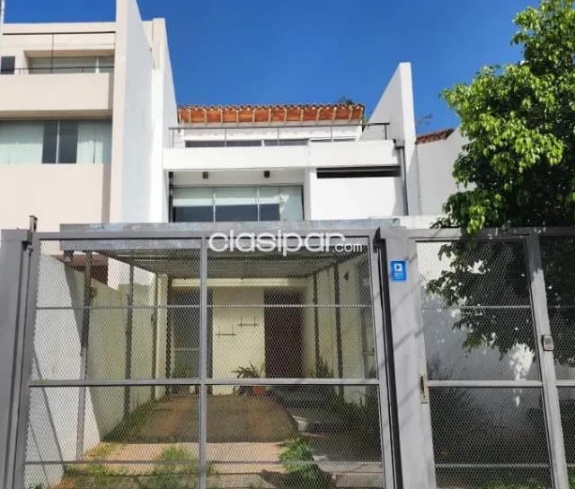 Duplex de 3 dormitorios en bo. Stma Trinidad — foto 3