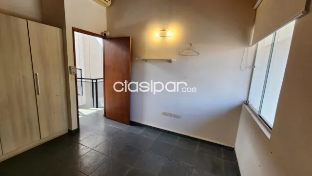 Duplex de 3 dormitorios en bo. Stma Trinidad — foto 5