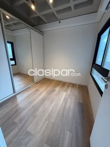 En venta departamento de dos habitaciones con cochera incluida