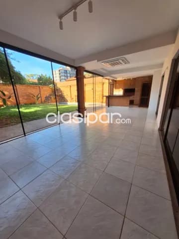 Bella Casa de 3 Dormitorios en Suite, Barrio Las Lomas - CLHO7227910 — foto 2