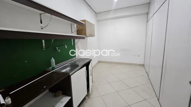 Local comercial 244 m2 sobre ruta transchaco,loma pyta — foto 4