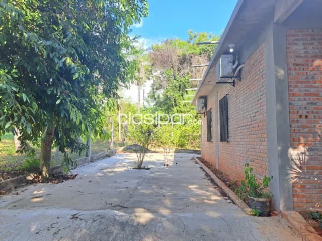 Casa quinta en Luque, amplio terreno 2840 m2, foto 3