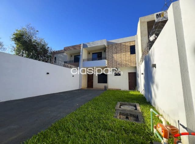 Duplex en laurelty San Lorenzo cod 3104