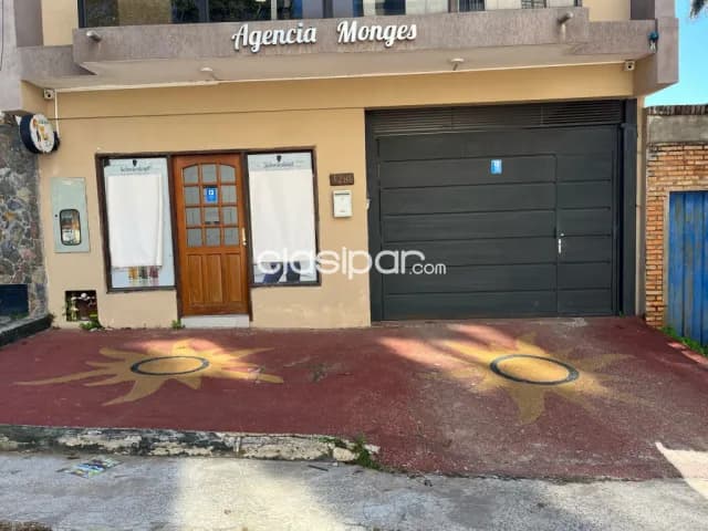 Salón Equipado en Ykua Sati Salón a cuadras de Madame Lynch, foto 2