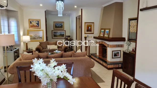 C266. VENDO Casa en el B° Mburucuya. En esquina. A pasos de av Molas Lopez y de Casa Rica, foto 3