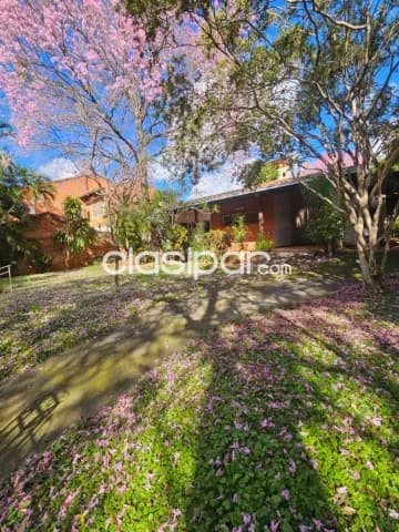 Casa en terreno de 940 m2 en barrio Mburicao de Asuncion a 1 cuadra de Chaco Boreal — foto 2