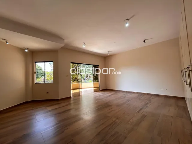 Villa Morra: Elegante residencia p/ vivienda, multinacionales, embajadas, corporativos — foto 4