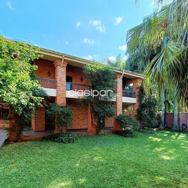 casa de 4 dormitorios en los laureles Asunción — foto 2