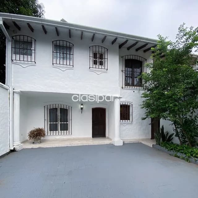 casa de 3 dormitorios en Ycua sati Asunción — foto 2